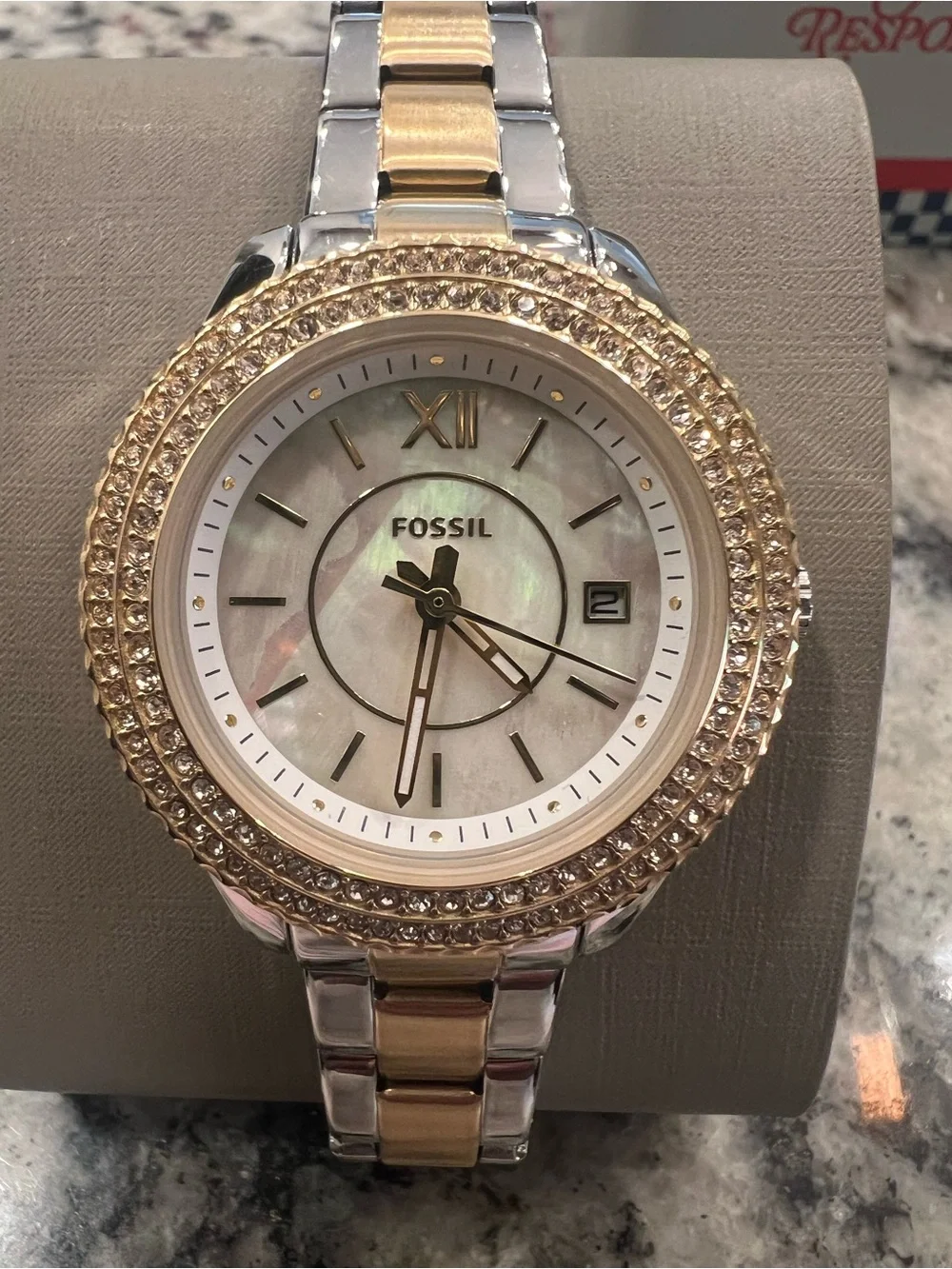 Fossil Scarlette ES5138 Women’s Watch Two-Tone Silver Gold Crystal Bezel (NWOT)